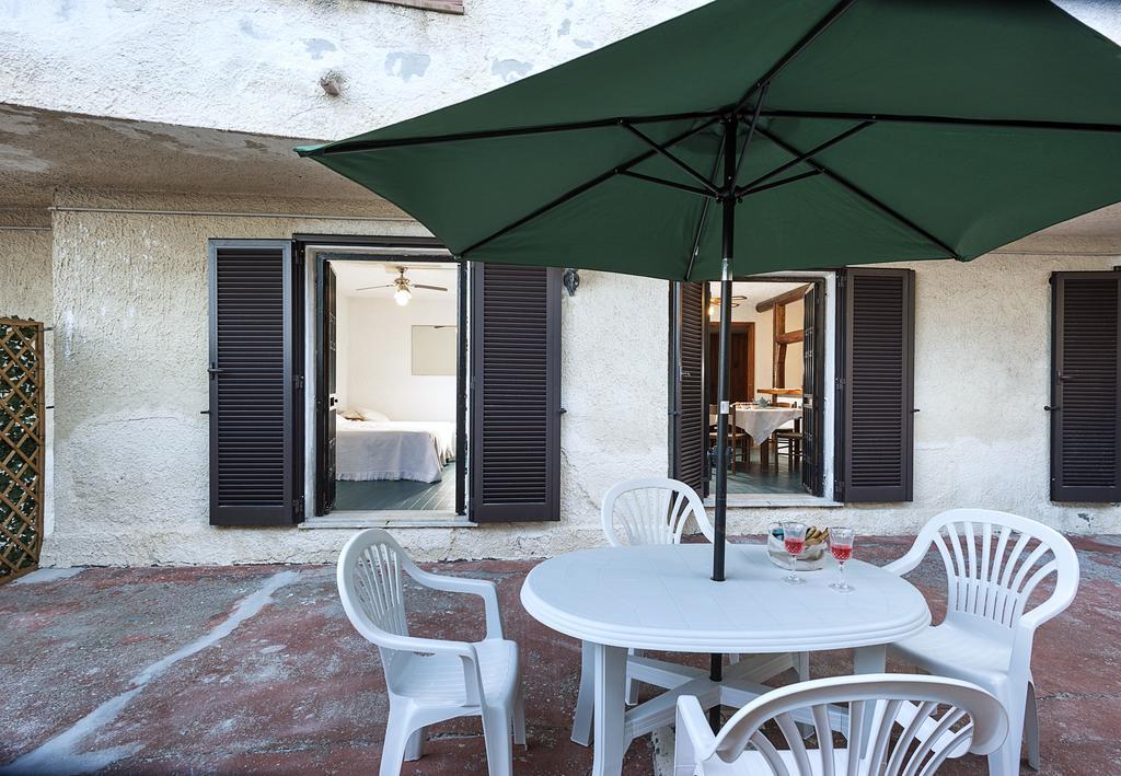 Residence Villa Liliana Giardini-Naxos Kamer foto