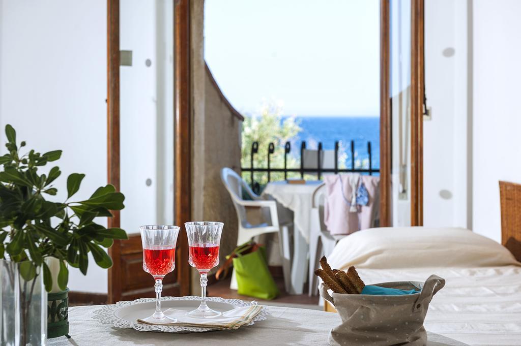 Residence Villa Liliana Giardini-Naxos Buitenkant foto