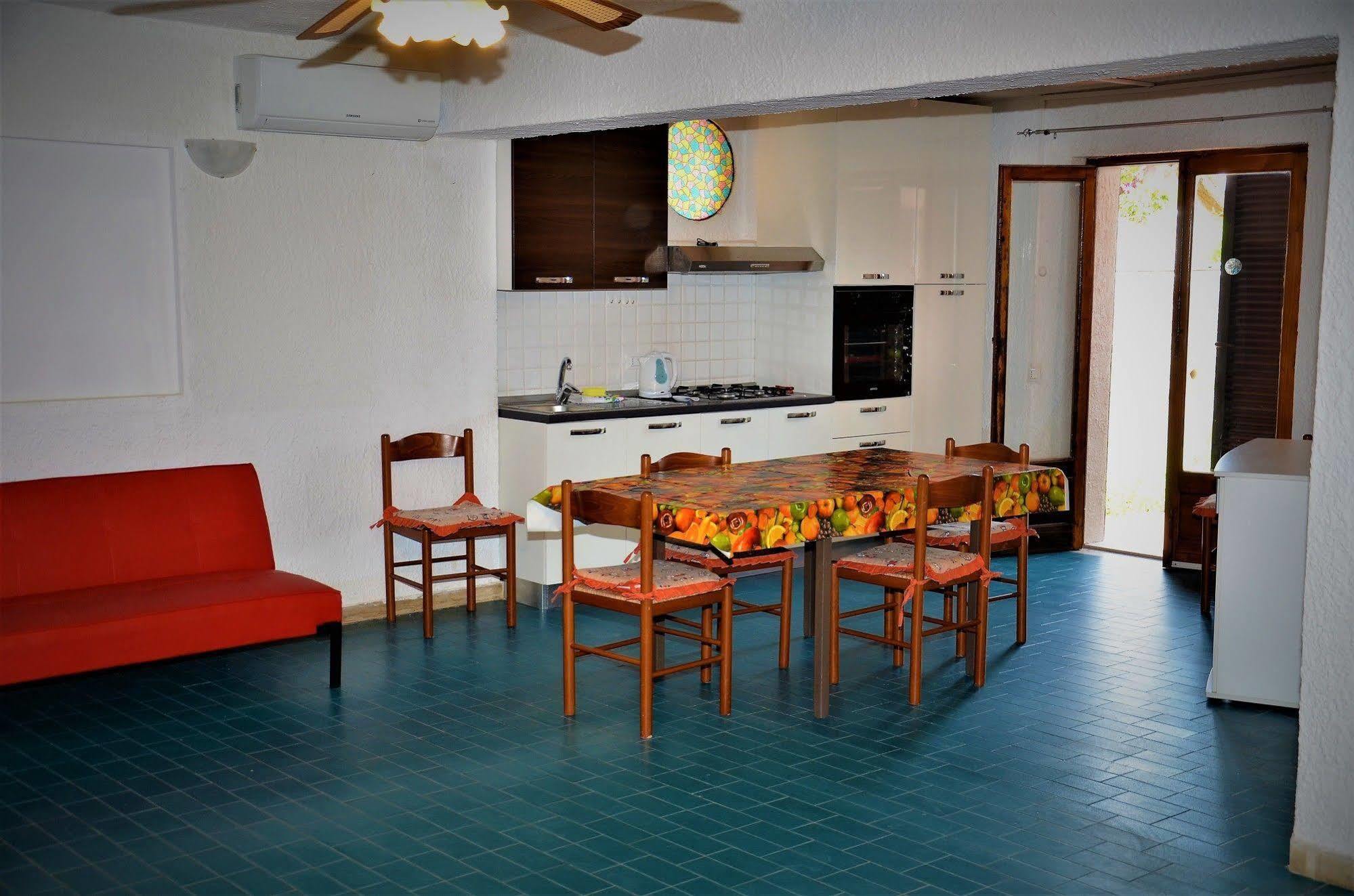 Residence Villa Liliana Giardini-Naxos Buitenkant foto